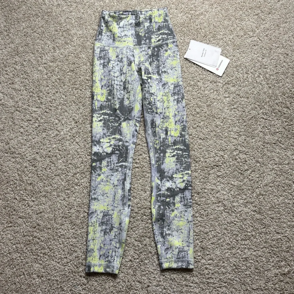 Lululemon Wunder Train Contour Fit High-Rise Tight 25